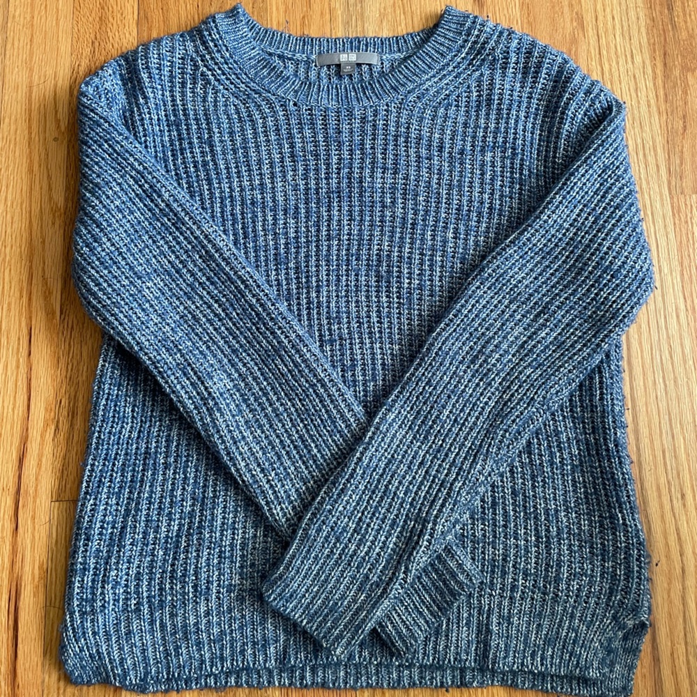 Uniqlo Women’s Blue Merle Crewneck Knit Sweater